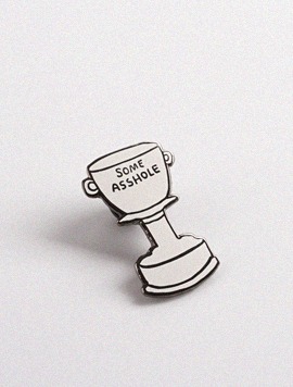 벨리 크루즈 프레스 Trophy Pin